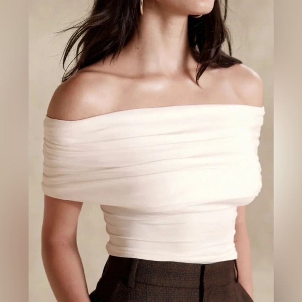 Banana Republic Off-Shoulder Cross Top – Soft, Romantic, Sold Out Online